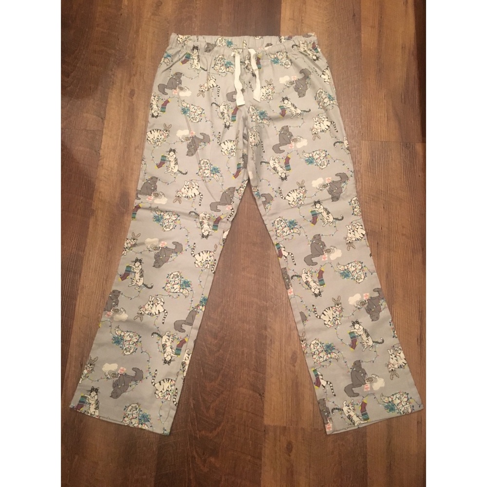 Old Navy Womens flannel pajama bottoms, size M